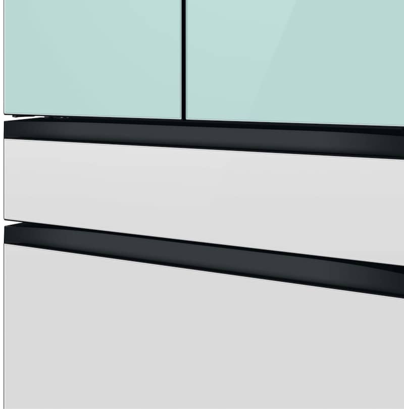 Samsung-Refrigerator-RF23BB86004M-Panels-Close-Up.jpg