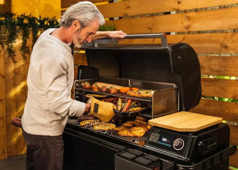 Traeger-Timberline-XL-Woold-Pellet-Grill-TBB01RLG-lifestyle-3.jpg